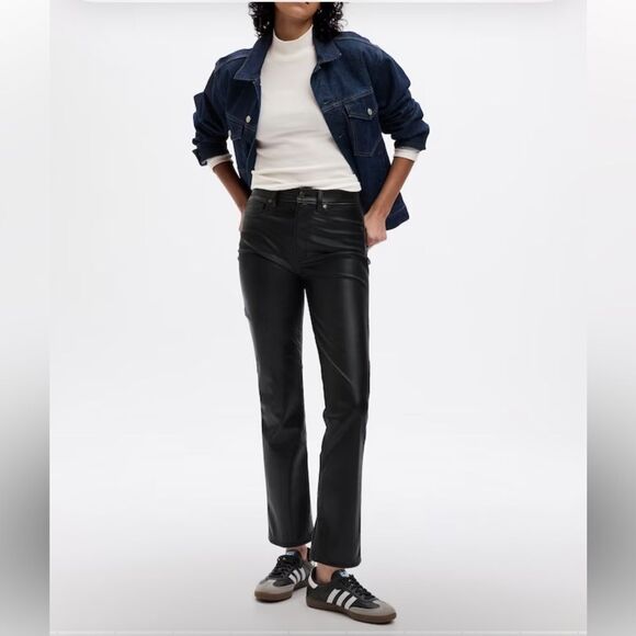 Gap High Rise Vegan Leather Vintage Slim Pants NWT size 2 L - Picture 1 of 10